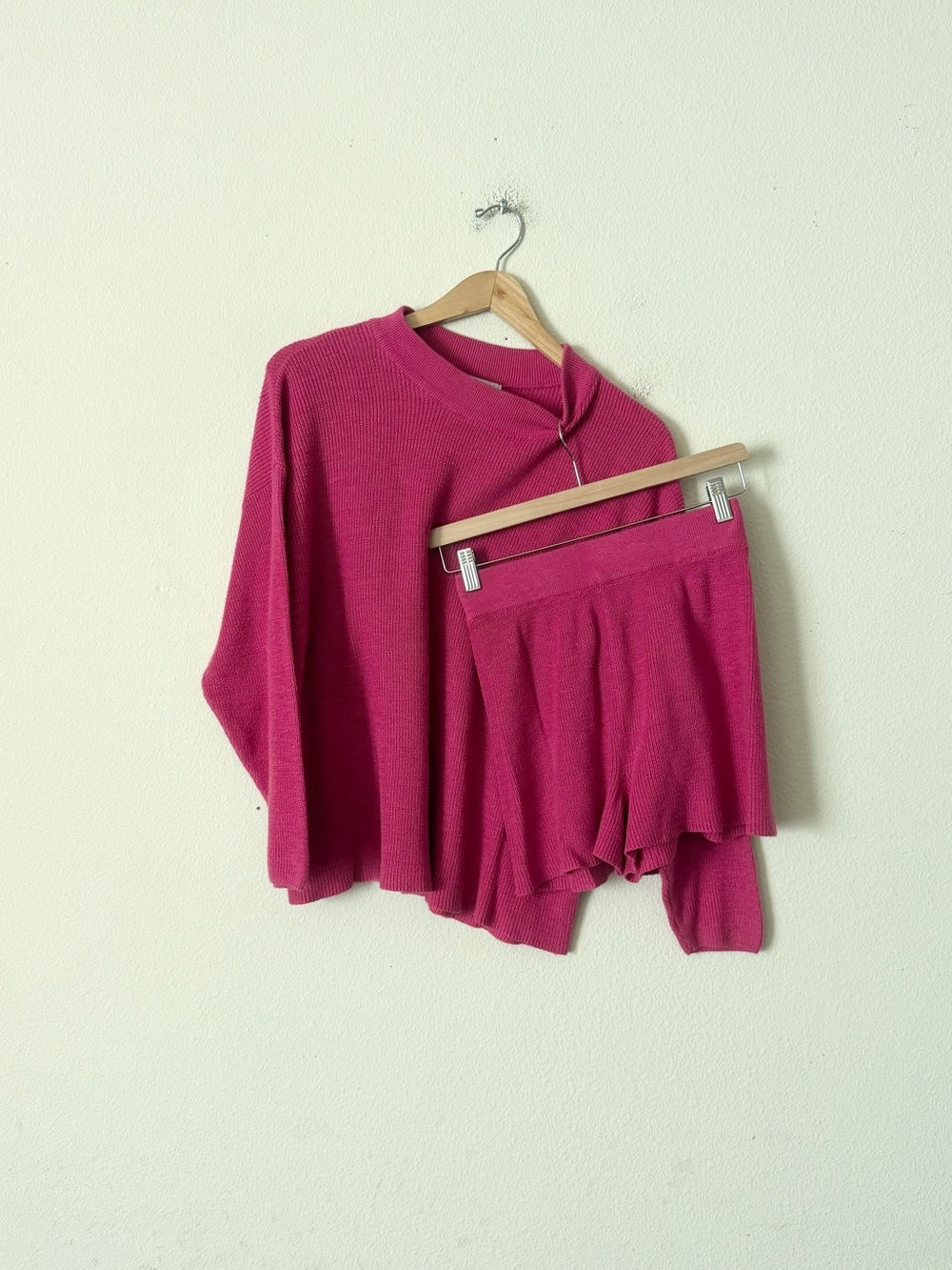 Free People FP Beach XS Malibu Surf Solid Sweater shorts set in hot pink